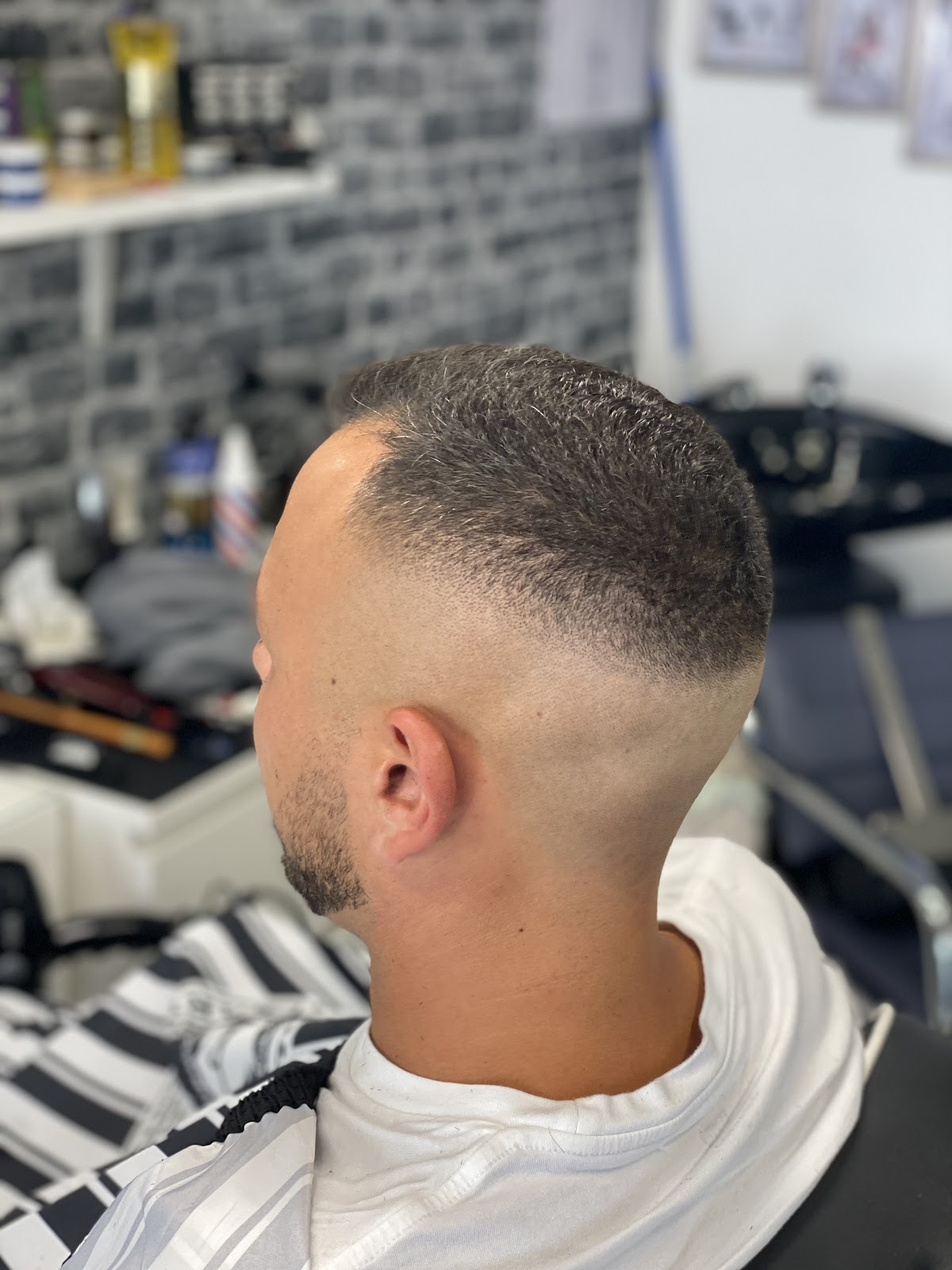 Coiffeur Omid — Fade